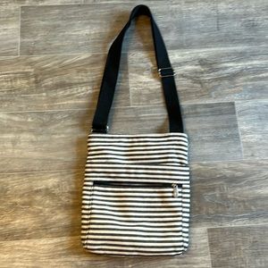 Thirty One Black and white Cross Body Bag